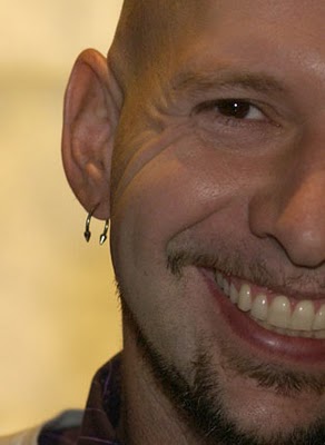 Neil Strauss Side, Neil Strauss