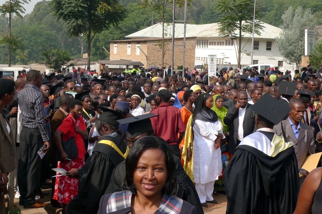 [Graduation%25202012%2520%25285%2520of%252016%2529%255B5%255D.jpg]