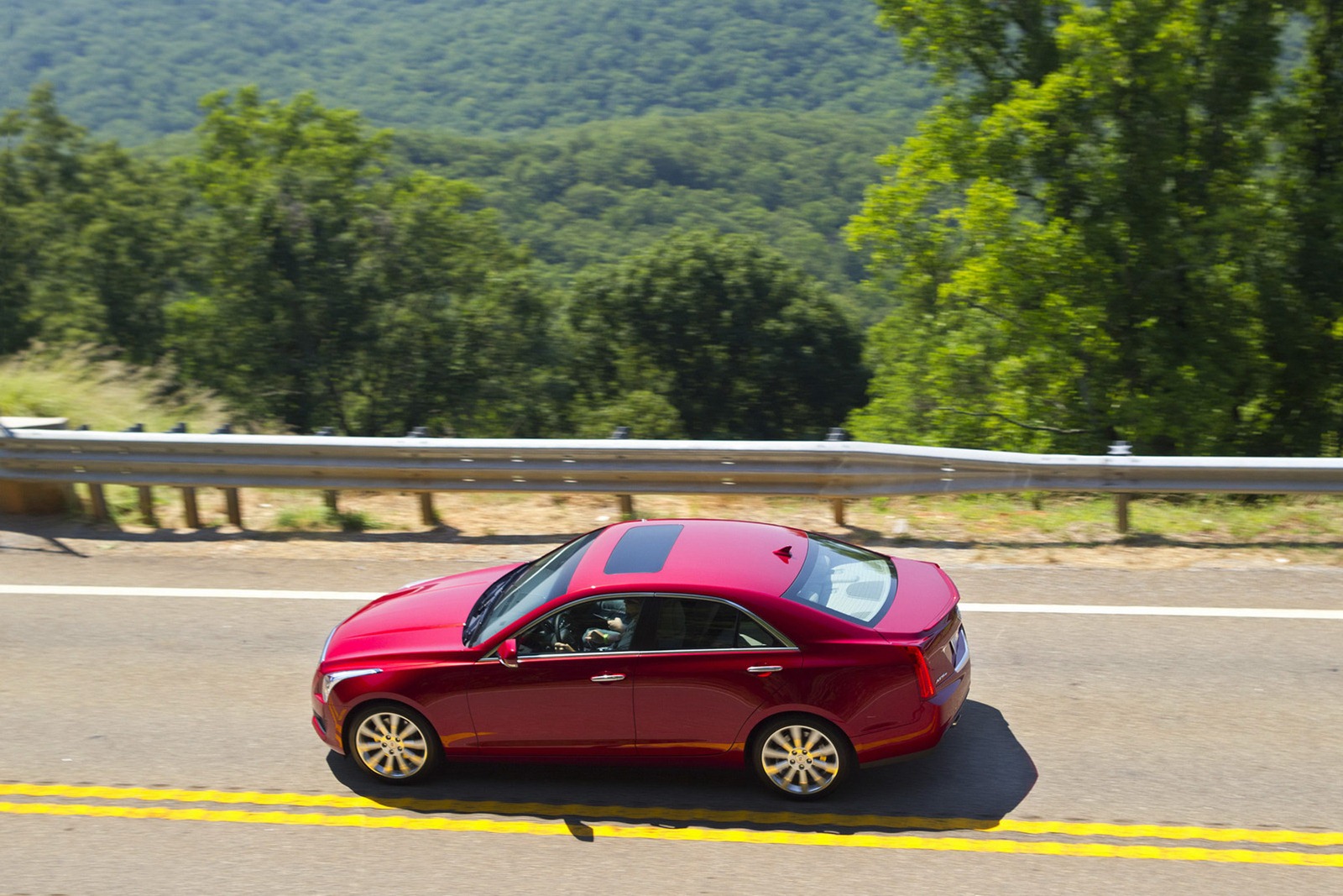 [2013-Cadillac-ATS-100%255B2%255D.jpg]