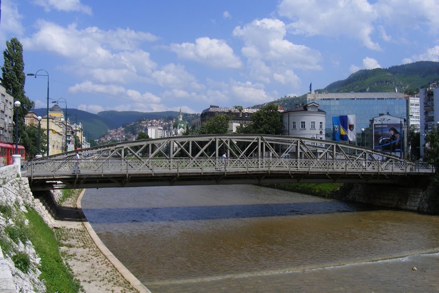 DSCF9996.JPG