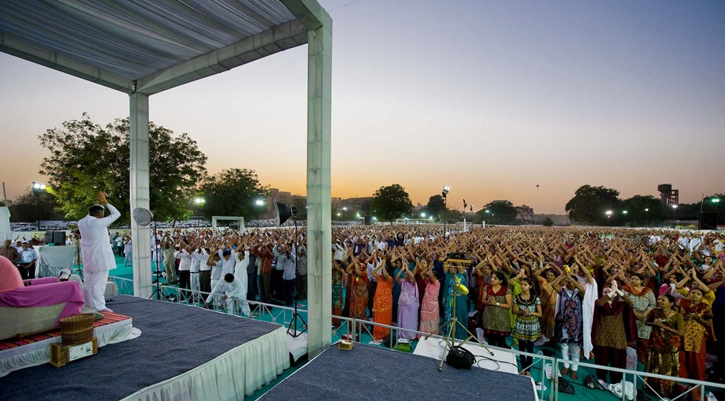 [006-Gnanvidhi-at-Amdavad%255B3%255D.jpg]