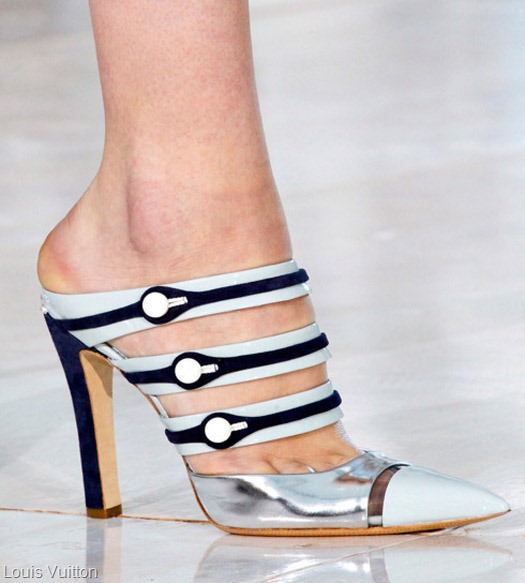 [louis-vuitton-multi-strap-pointed-pumps-spring-2012%255B1%255D.jpg]