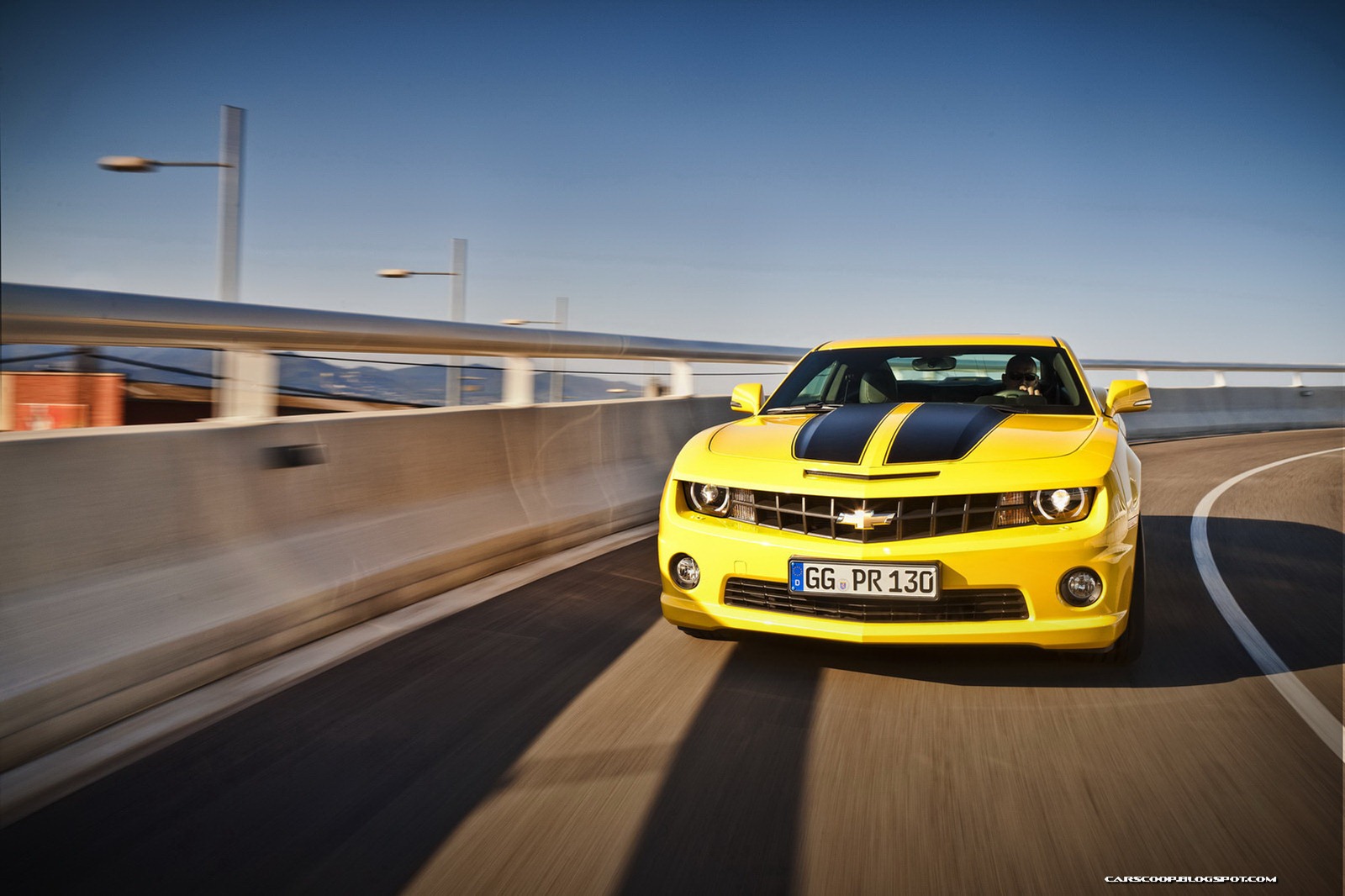 [2012-Chevrolet-Camaro-Euro-19%255B2%255D.jpg]