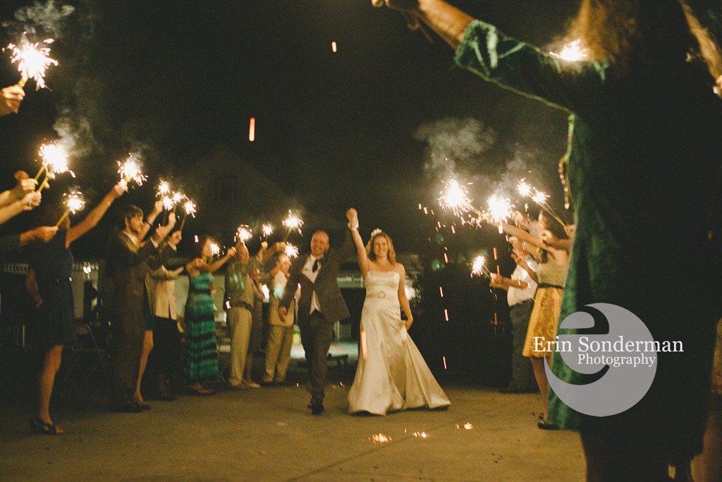 [ESP20120811%2520AmandaChrisWedding_WM-99%255B8%255D.jpg]