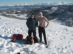 Nævnte æ stripping . . kan desverre ikke vise de andre bildan av hensyn til . . . Ja dokker førstår sekkert :-)
(Sjefen i hettejakke meinte at æ burdte tatt med sleepersan!)