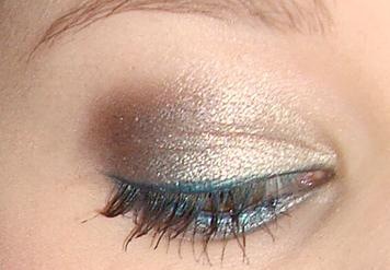 [amu%2520mac%2520satin%2520taupe%252C%2520gazette%2520grey%252C%2520dreammaker%252C%2520mac%2520siahi%2520fluidline%255B7%255D.jpg]