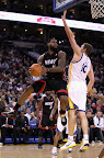 LeBron Debuts Red/Black LBJ9 PE in Heats Second OT Loss lebron james nba 120110 mia at gsw 03 LeBron Debuts Red/Black LBJ9 PE in Heats Second OT Loss