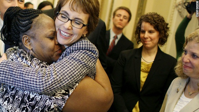 [120125082923-giffords-resigns-story-top%255B2%255D.jpg]