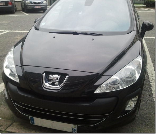 Peugeot 308 front