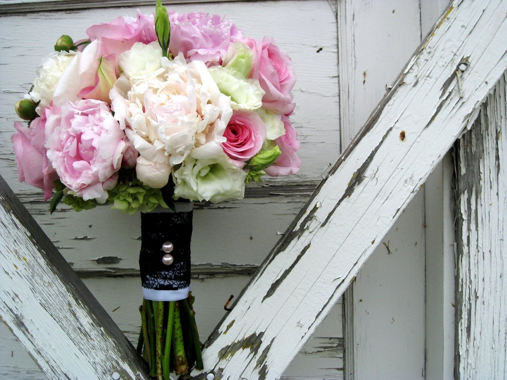 [jesss-bouquet-054--blossom-sweet5.jpg]