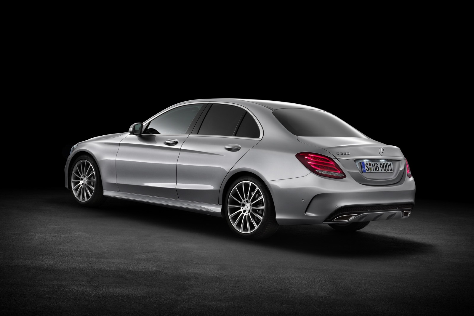 [2015-Mercedes-C-Class-12%255B3%255D.jpg]