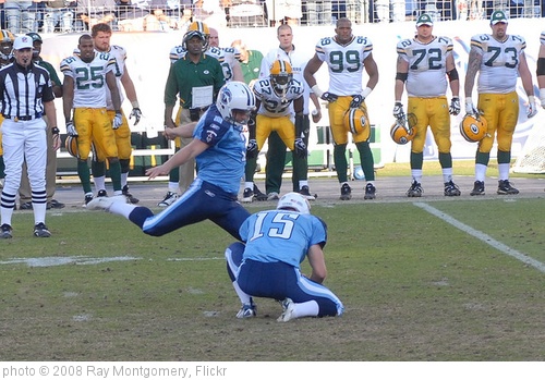'Titans vs Green Bay75' photo (c) 2008, Ray Montgomery - license: http://creativecommons.org/licenses/by/2.0/