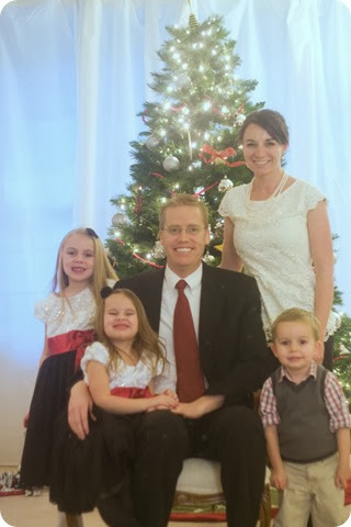 12.23.13 family christmas photo 2