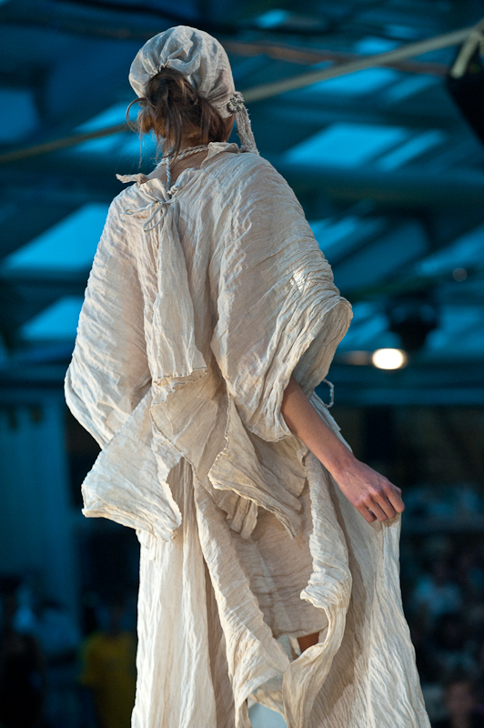 Katya Pshechenko, HOLIDAY FASHION WEEK 2011 Фото Сергея Черникова
