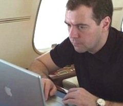 medvedev_kamentit