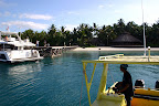 it:Barca Surf Fronte Resort;