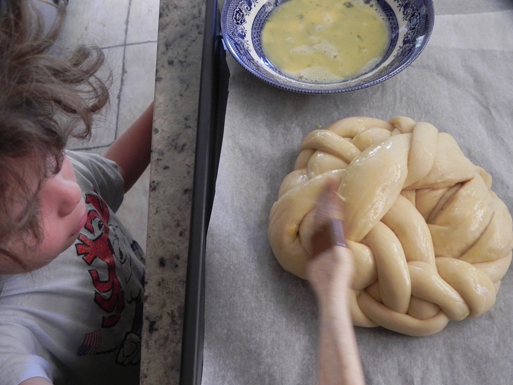 [DSCN00089.jpg&description=Honey Challah for]