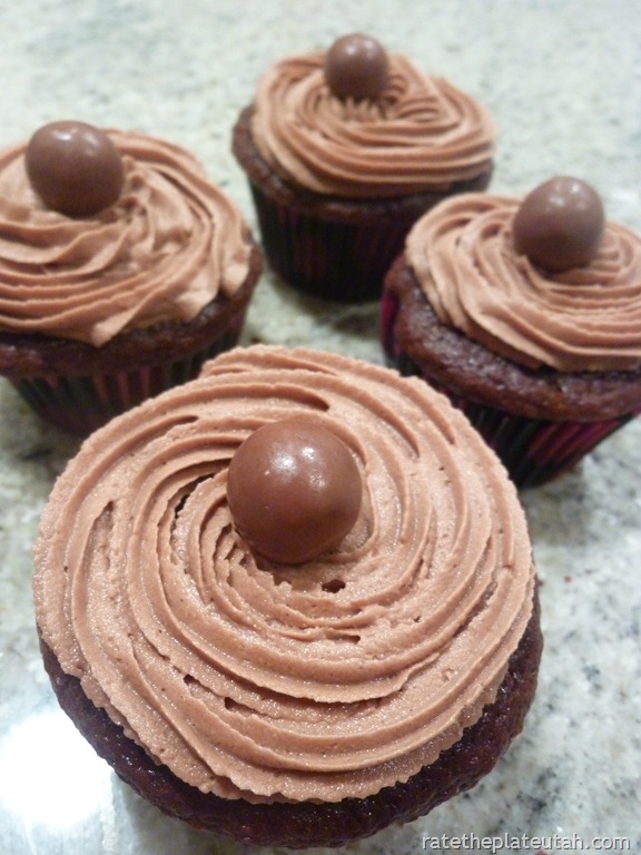 [Chocolate%2520Malt%2520Cupcakes%255B4%255D.jpg]