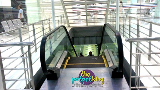 escalator