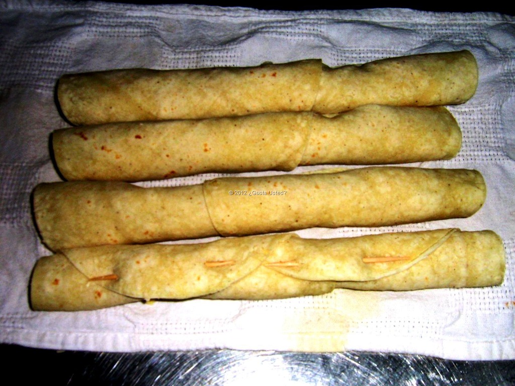 [4%2520FLAUTAS%2520LISTAS%2520PARA%2520FREIR%255B14%255D.jpg]