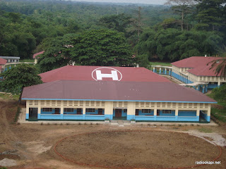 Hôpital d'Ubundu après réhabilitation par l'IRC, 27/01/2011.