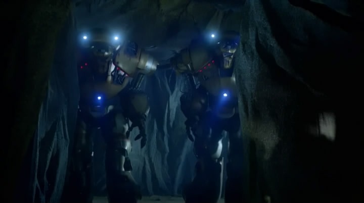 [Doctor.Who.2005.7x02.Dinosaurs.On.A.Spaceship.HDTV.x264-FoV.mp4_snapshot_13.37_%255B2012.09.10_21.26.46%255D%255B2%255D.jpg]