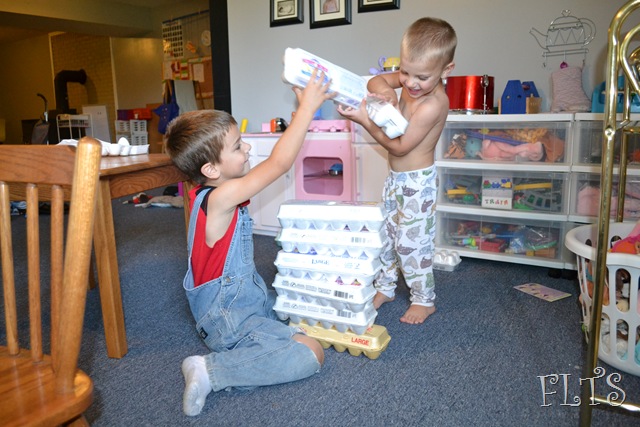 [egg%2520carton%2520fun%2520036%255B7%255D.jpg]