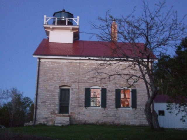 [Lighthouse0212.jpg]