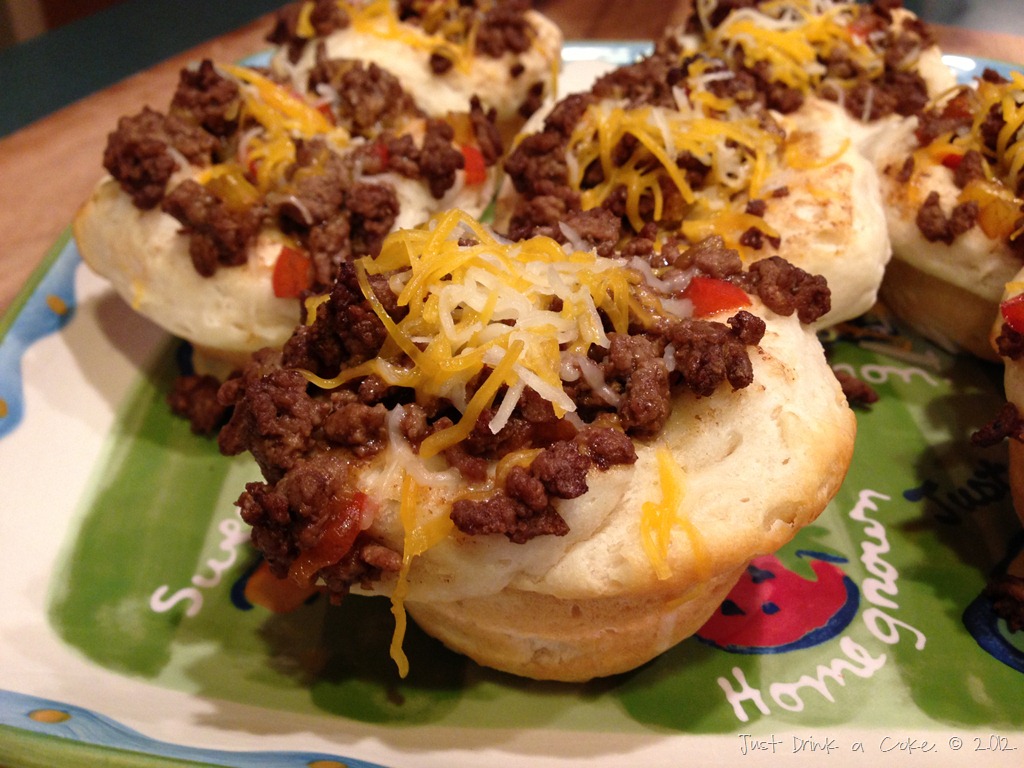 [barbecue%2520beef-filled%2520biscuits.jpg]
