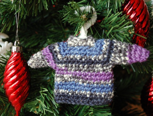 [sweaterornament4.jpg]