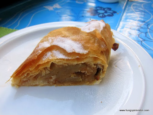 Apfelstrudel and Gazpacho 032.JPG