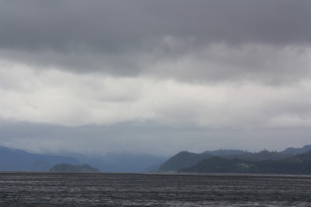 [IMG_57141280x853.jpg]