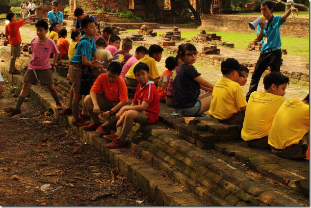School Kids on an excursion to Ayyuthaya