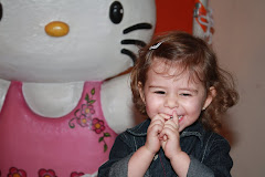 Álbum de fotos de Marina 2 Anos. Fotografias de Adriana Pimenta Produções, que faz foto e vídeo de casamentos, aniversários e eventos em geral, bem como fotoprodutos, fotolivros e álbuns diagramados. Atua em São Paulo. Album (digital) de fotos de Marina 2 Anos. Fotografias digitais de Adriana Pimenta Produções, que faz foto e vídeo de casamentos, aniversários e eventos em geral, bem como fotoprodutos, fotolivros e álbuns diagramados. Atua em São Paulo. fotos de casamento sao paulo sp para fotografia são fotografos casamentos festa infantil crianças aniversario fotoprodutos filmagem vídeo fotografias eventos foto e