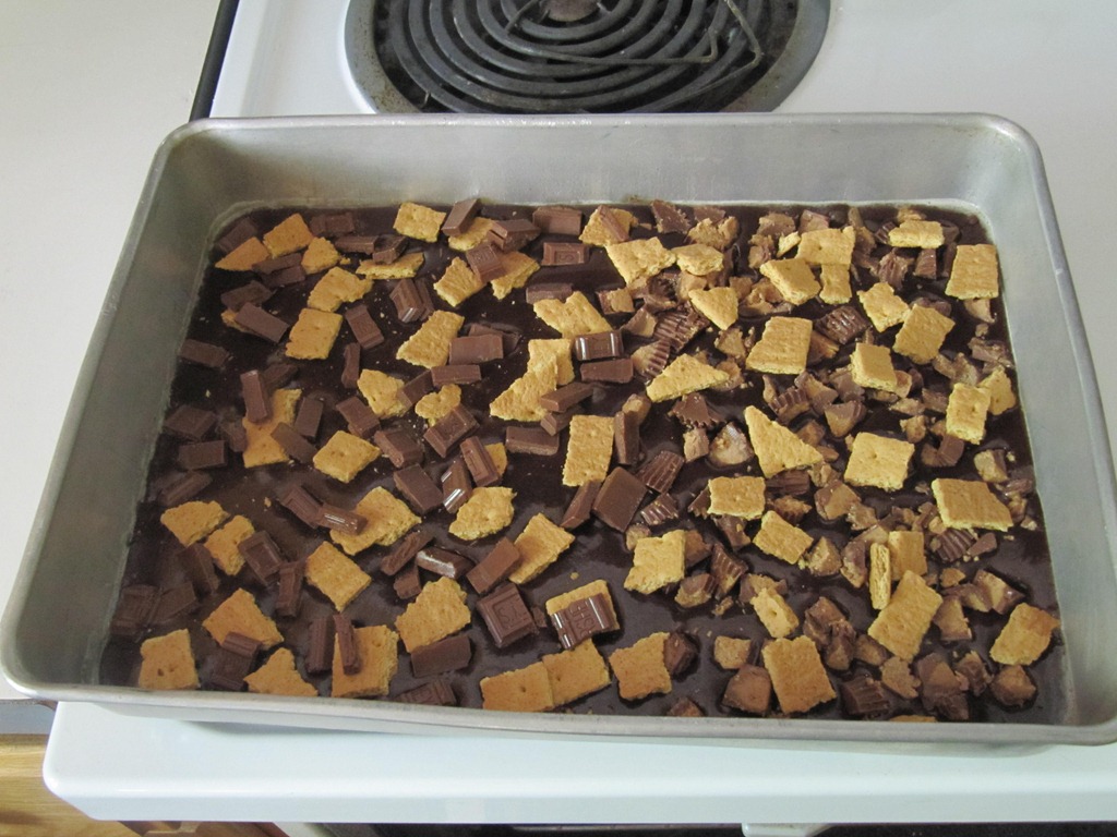 [S%2527more%2520Brownies%2520%25286%2529%255B4%255D.jpg]