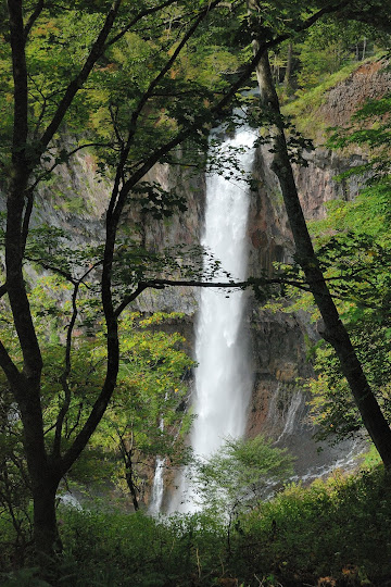 華厳の滝