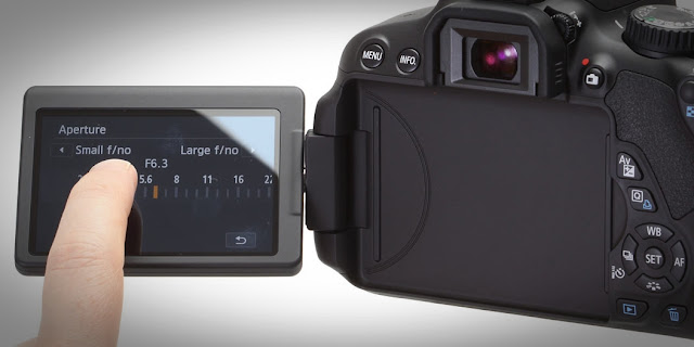 canon-650d-touchscreen.JPG