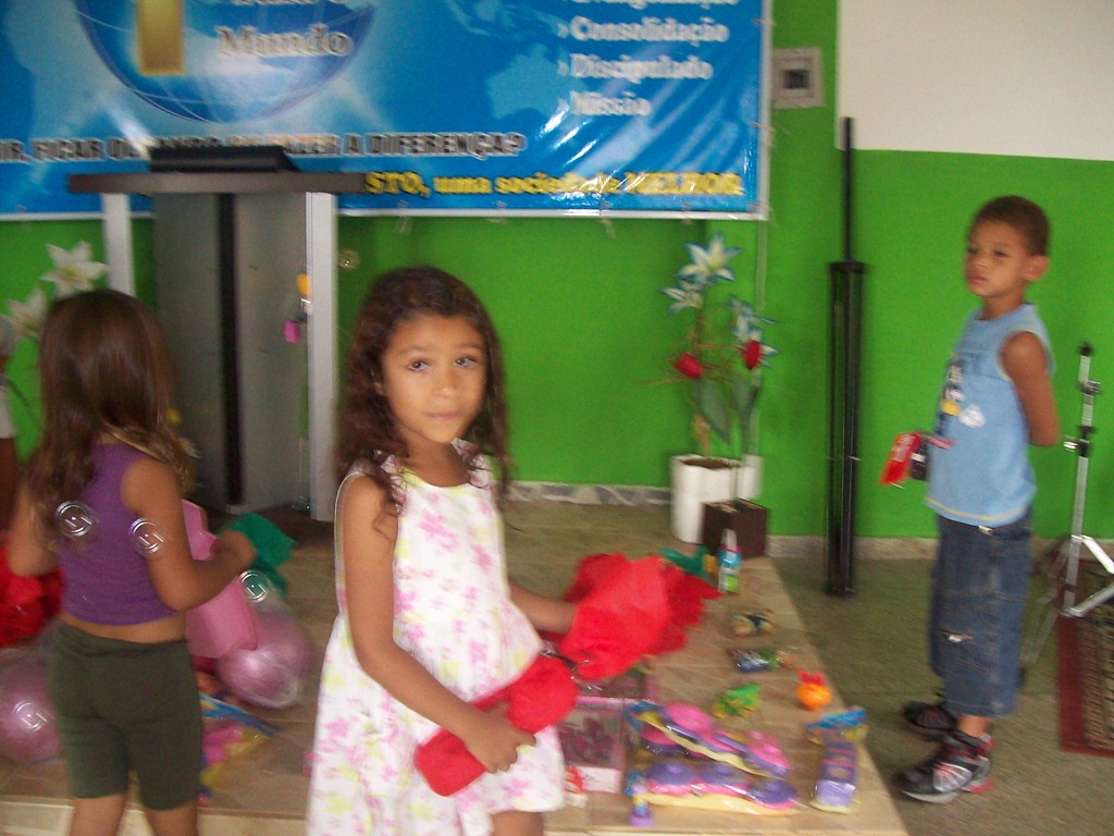 [fotos%2520crian%25C3%25A7as%2520nataal%2520019%255B4%255D.jpg]