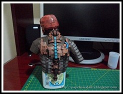 Isaac_Clarke_papercraft09 Isaac_Clarke_papercraft09