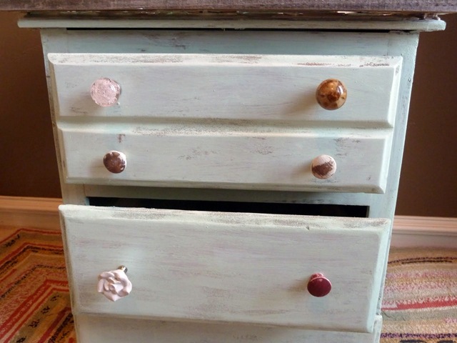 [dresser3%255B11%255D.jpg]