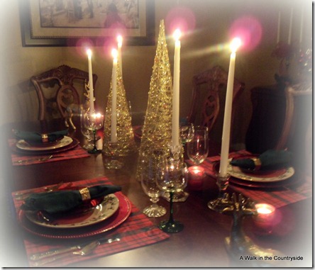 A Walk in the Countryside: Christmas Tablescape A Walk in the Countryside: Christmas Tablescape