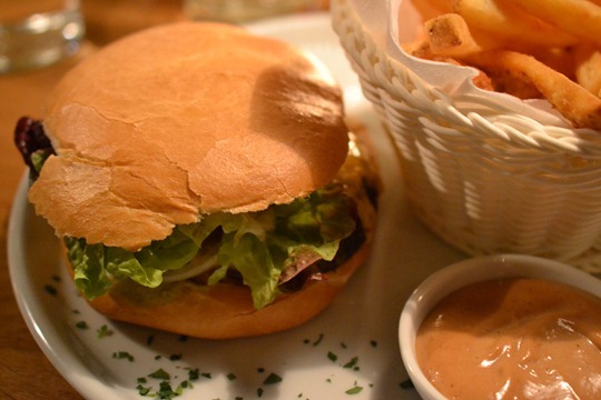 Flatschers Cheeseburger