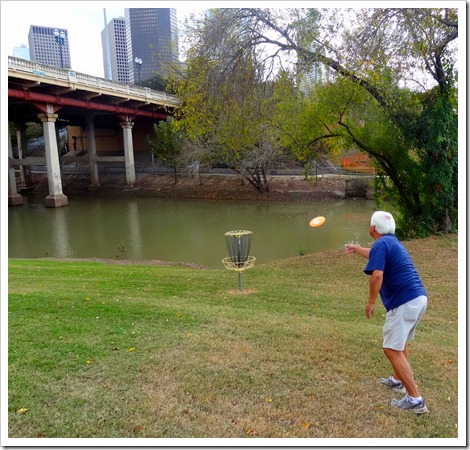 Paul and frisbee golf