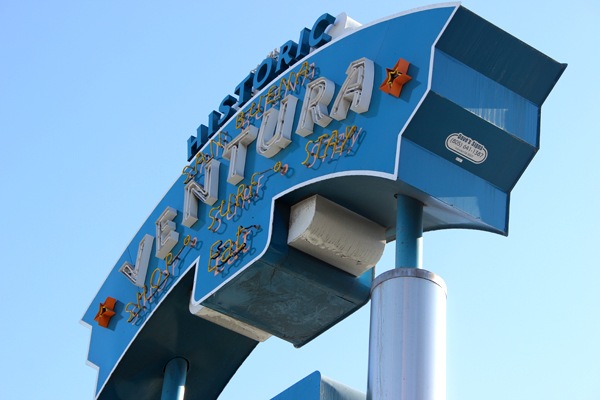 [Ventura%2520Sign%255B3%255D.jpg]