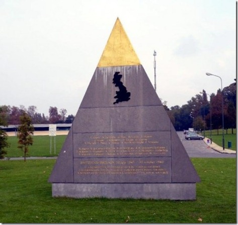 terry richardson illuminati symbols 20 terry richardson illuminati symbols 20