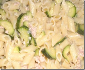 Pasta con zucchine e panna 