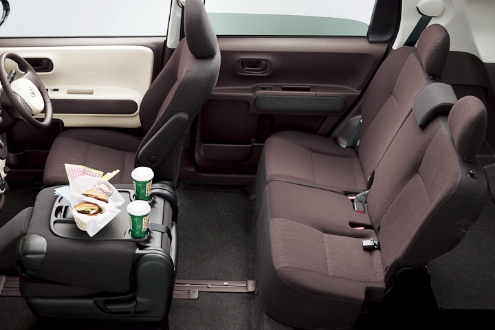 [2013-Toyota-Spade-20%255B2%255D.jpg]