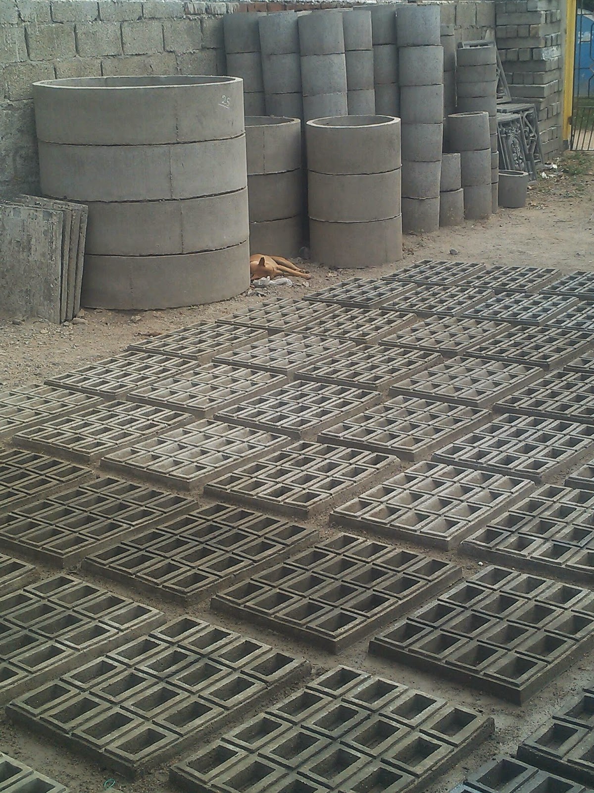 Contractors in Chennai: Cement jolly work, cement art work, cement windows,