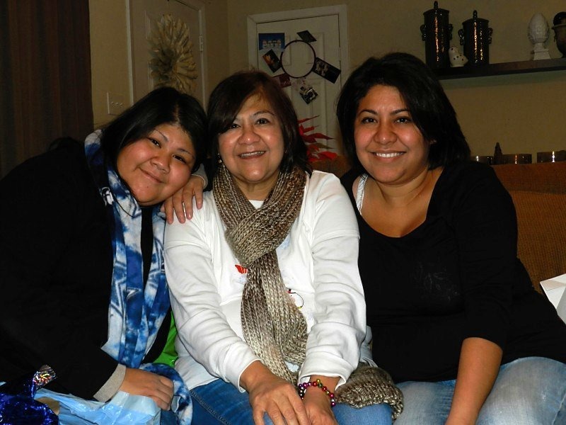 [mom%252C%2520dre%252C%2520me%255B3%255D.jpg]