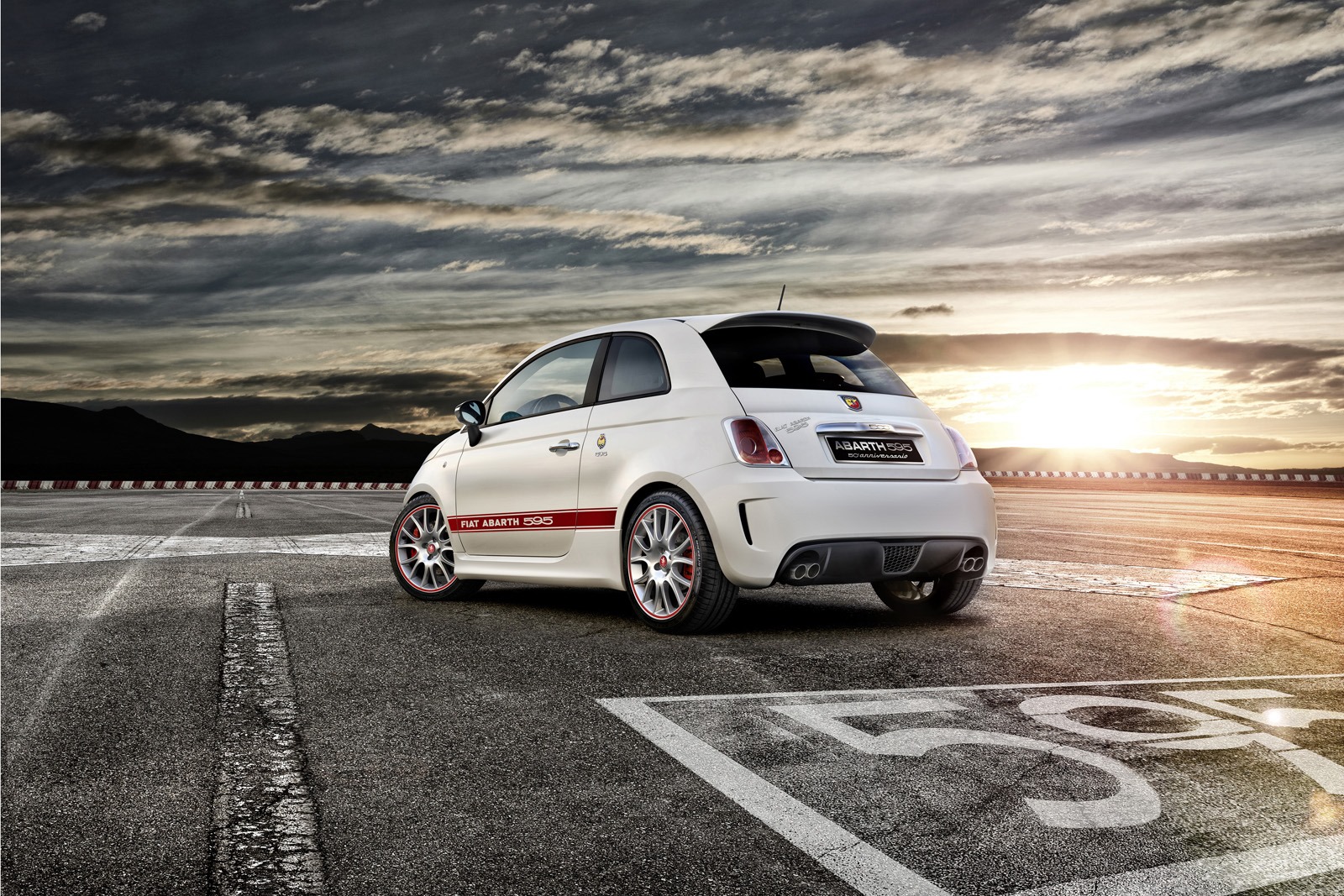 [Abarth-595-50th-Anniversary-Edition-2%255B3%255D.jpg]